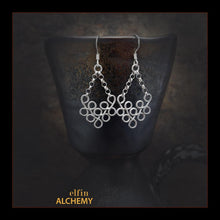 Load image into Gallery viewer, scroll earrings silver